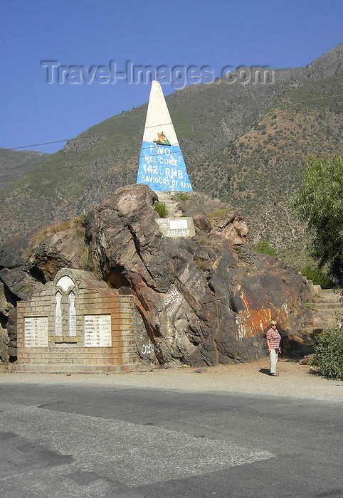 pakistan157: Swat district, North-West Frontier Province / NWFP, Pakistan: Karakoram Highway obelisk, near Shiwi - FWO, Frontier Works Organization monument celebrating the construction of the KKH / N35 - photo by D.Steppuhn - (c) Travel-Images.com - Stock Photography agency - Image Bank
