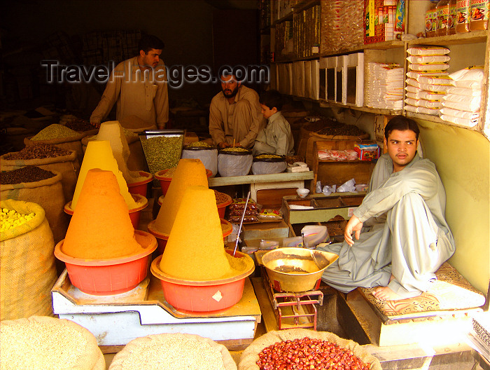 pakistan17: Pakistan - Peshawar: spices and shop keeper - market - commerce - photo by A.Summers - (c) Travel-Images.com - Stock Photography agency - Image Bank