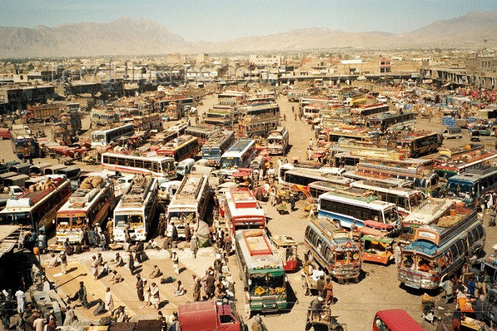 pakistan9: Pakistan - Quetta (Baluchistan / Balochistan): Bus terminal from above / Autobusové nádraží - Kvéta - photo by J.Kaman - (c) Travel-Images.com - Stock Photography agency - Image Bank