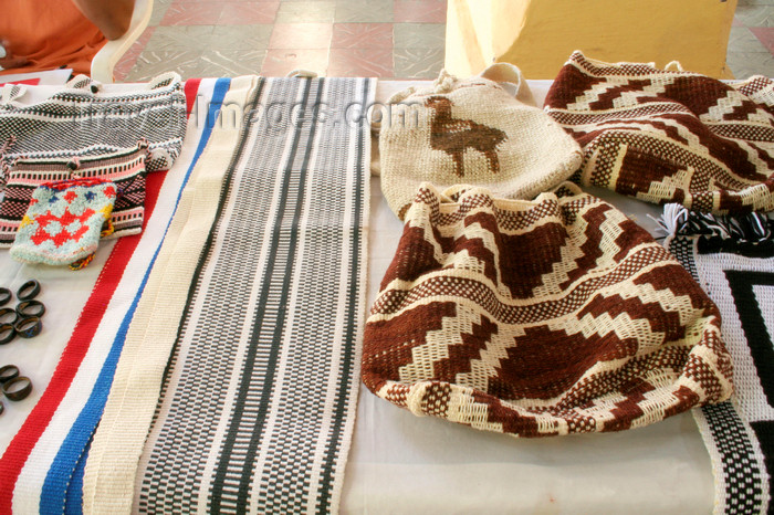 paraguay46: Asunción, Paraguay: Nivakle indians handicraft - knitting | artesanias de la parcialidad Nivakle - photo by A.Chang - (c) Travel-Images.com - Stock Photography agency - Image Bank