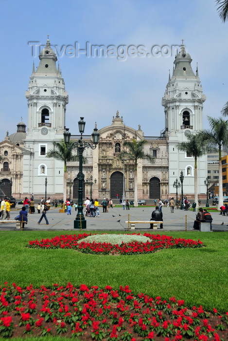 peru92: Lima, Peru: the Cathedral and flowers on Plaza de Armas - Francisco Pizarros' remains are in the interior - photo by M.Torres - (c) Travel-Images.com - Stock Photography agency - Image Bank