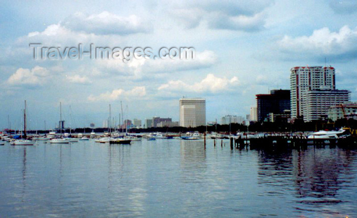 phil8: Philippines - Manila / MNL : at the marina - photo by M.Torres - (c) Travel-Images.com - Stock Photography agency - Image Bank
