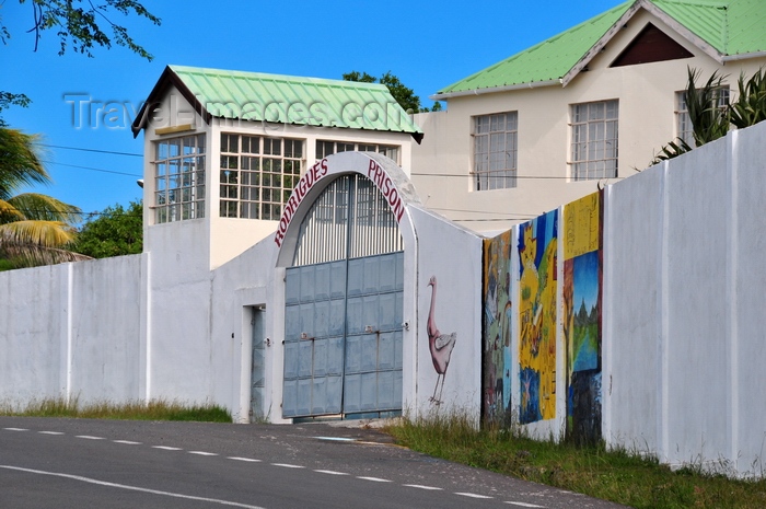 rodrigues66: Pointe La Gueule, Rodrigues island, Mauritius: Rodrigues prison - wall with mural paintings - photo by M.Torres - (c) Travel-Images.com - Stock Photography agency - Image Bank