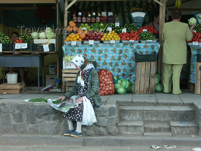 russia447: Russia - Udmurtia - Izhevsk: market - photo by P.Artus - (c) Travel-Images.com - Stock Photography agency - Image Bank