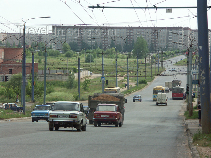 russia453: Russia - Udmurtia - Izhevsk: leaving the city - photo by P.Artus - (c) Travel-Images.com - Stock Photography agency - Image Bank