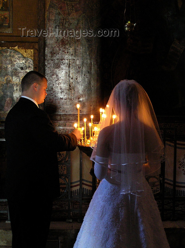 russia548: Russia - Velikiy Novgorod: Orthodox church wedding ceremony - photo by J.Kaman - (c) Travel-Images.com - Stock Photography agency - Image Bank