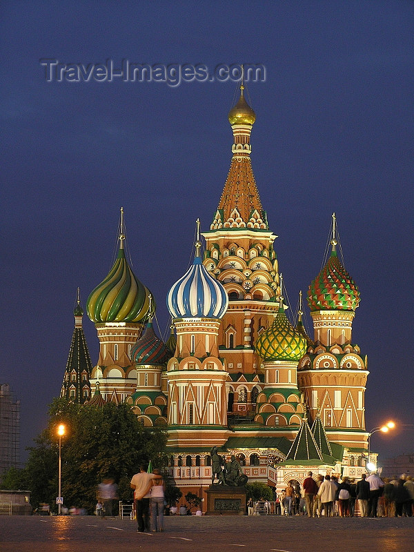 russia690: Russia - Moscow: St Basil's Cathedral at night - photo by J.Kaman - (c) Travel-Images.com - Stock Photography agency - Image Bank