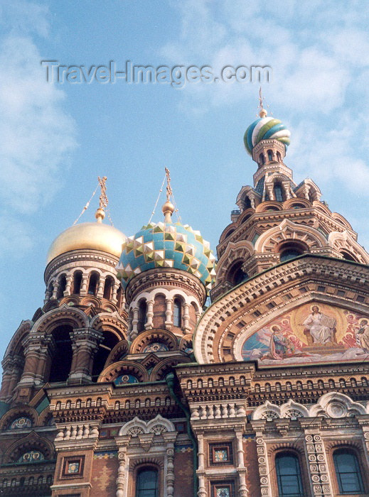 russia83: Russia - St. Petersburg: Spires at the Church of the Resurrection of our Saviour - architect Alfred Parland (photo by Miguel Torres) - (c) Travel-Images.com - Stock Photography agency - Image Bank