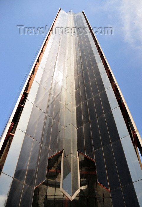 safrica226: Johannesburg, Gauteng, South Africa: 11 Diagonal Street skyscraper seen from the entrance - architect Helmut Jahn - corner of Diagonal St and President St - Central Business District - photo by M.Torres - (c) Travel-Images.com - Stock Photography agency - Image Bank