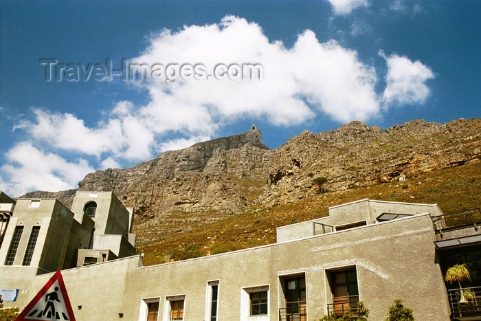 safrica88: South Africa - Cape Town: Table Mountain cable way - photo by J.Stroh - (c) Travel-Images.com - Stock Photography agency - Image Bank