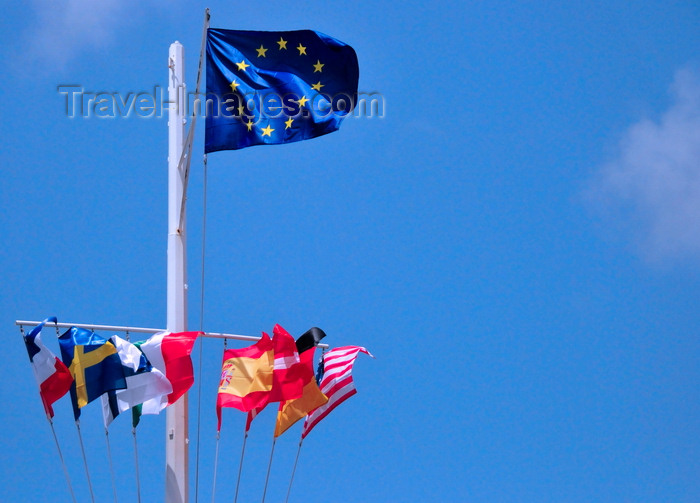 saint-barthelemy47: Gustavia, St. Barts / Saint-Barthélemy: Flag of Europe and courtesy flags in the harbour - photo by M.Torres - (c) Travel-Images.com - Stock Photography agency - Image Bank