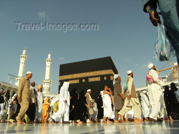 saudi-arabia161: Mecca / Makkah, Saudi Arabia: close up view of the Holy Kaaba, Arabic for 'square house' - ground floor of Haram Mosque  - photo by A.Faizal - (c) Travel-Images.com - Stock Photography agency - Image Bank