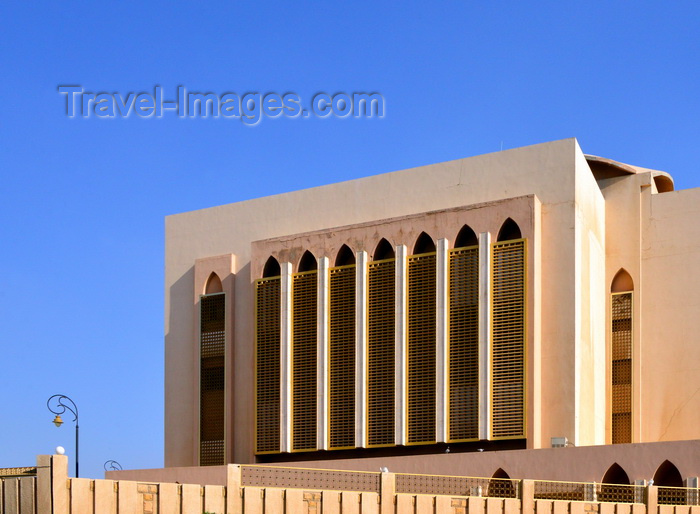 saudi-arabia85: Al-Hofuf, Al-Ahsa Oasis, Eastern Province, Saudi Arabia: government compound - Emirate of Al-Ahsa Governorate - photo by M.Torres - (c) Travel-Images.com - Stock Photography agency - Image Bank