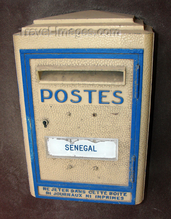 senegal34: Senegal - postal box - photo by G.Frysinger - (c) Travel-Images.com - Stock Photography agency - Image Bank