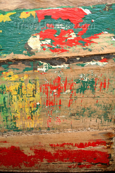 sierra-leone9: Banana Island, Sierra Leone: boat up close paint - wooden hull - photo by J.Britt-Green - (c) Travel-Images.com - Stock Photography agency - Image Bank