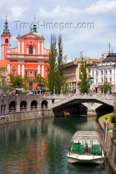 slovenia110: View across Ljubljanica / Laibach river to Preseren square - Triple bridge, Franciscan church and the Central Pharmacy, Ljubljana, Slovenia - photo by I.Middleton - (c) Travel-Images.com - Stock Photography agency - Image Bank