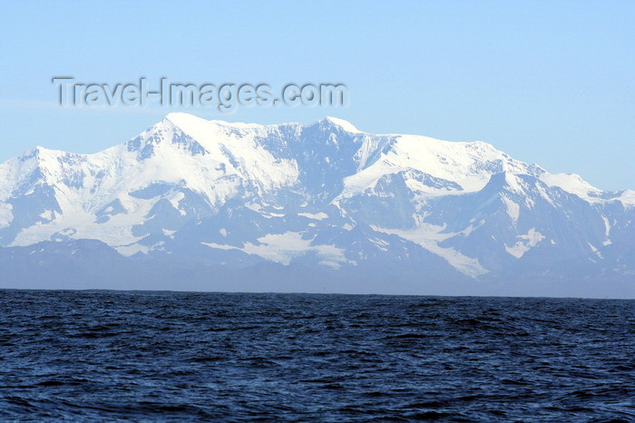 south-georgia177: South Georgia - view from the ocean - Antarctic region images by C.Breschi - (c) Travel-Images.com - Stock Photography agency - Image Bank