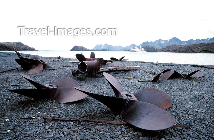 south-georgia5: South Georgia - Stromness: discarded propellers from the derelict whaling station (photo by R.Eime) - (c) Travel-Images.com - Stock Photography agency - Image Bank