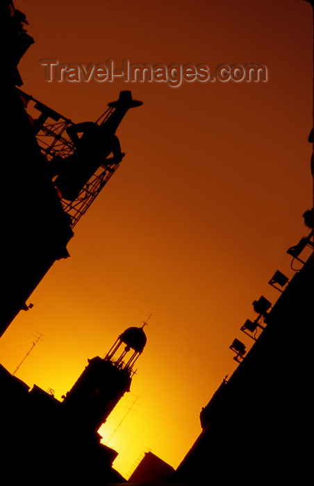 spai287: Spain - Madrid: sunset in Puerta del sol - photo by K.Strobel - (c) Travel-Images.com - Stock Photography agency - Image Bank