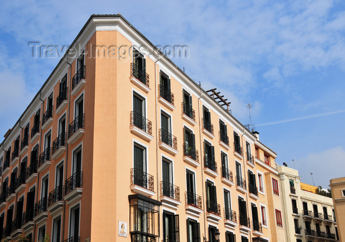 spai469: Madrid, Spain: buildings on Plaza Isabel II - photo by M.Torres - (c) Travel-Images.com - Stock Photography agency - Image Bank