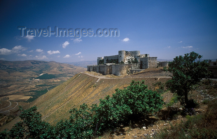 syria29: Syria - Crac des Chevaliers: Crusaders castle - Qala'at al-Hosn - UNESCO world heritage - photo by J.Wreford - (c) Travel-Images.com - Stock Photography agency - Image Bank