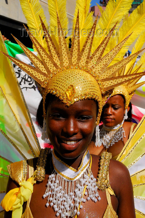 trinidad-tobago152: Port of Spain, Trinidad and Tobago: girl with yellow feathers - carnival - photo by E.Petitalot - (c) Travel-Images.com - Stock Photography agency - Image Bank