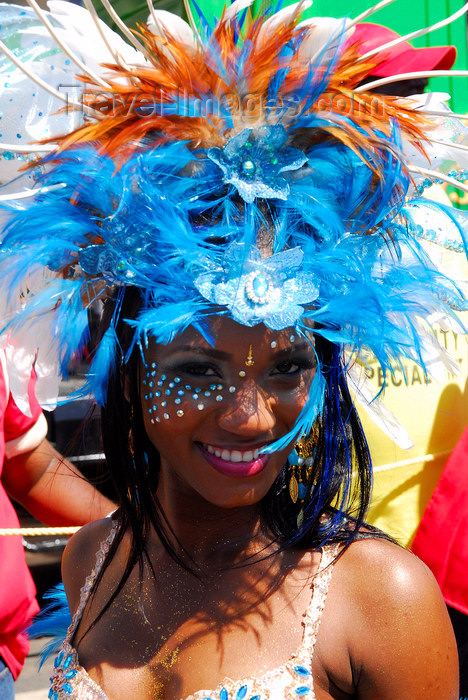 trinidad-tobago157: Port of Spain, Trinidad and Tobago: exotic girl with colourful feathers - carnival - photo by E.Petitalot - (c) Travel-Images.com - Stock Photography agency - Image Bank