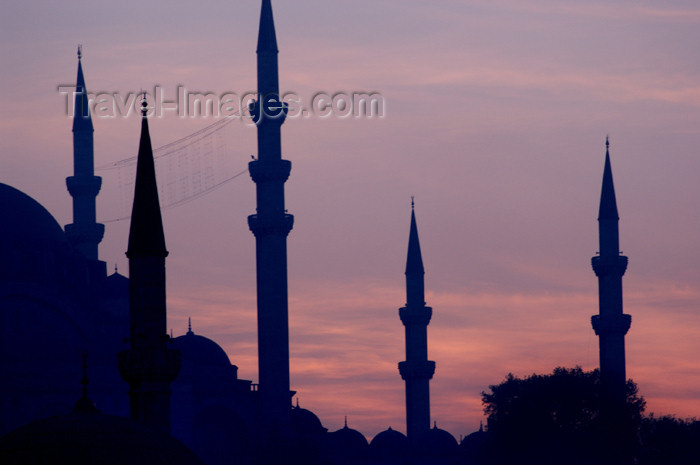 turkey216: Istanbul, Turkey: minarets - photo by J.Wreford - (c) Travel-Images.com - Stock Photography agency - Image Bank