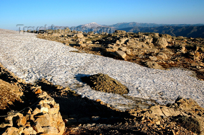 turkey293: Turkey - Mt Nemrut: view of the Taurus mountains - snow - photo by C. le Mire - (c) Travel-Images.com - Stock Photography agency - Image Bank
