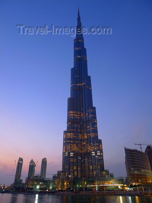uaedb36: Dubai, UAE: Burj Dubai - tallest building in the world - structural engineer Bill Baker, architect Adrian Smith - Sheikh Zayed Road - photo by J.Kaman - (c) Travel-Images.com - Stock Photography agency - Image Bank
