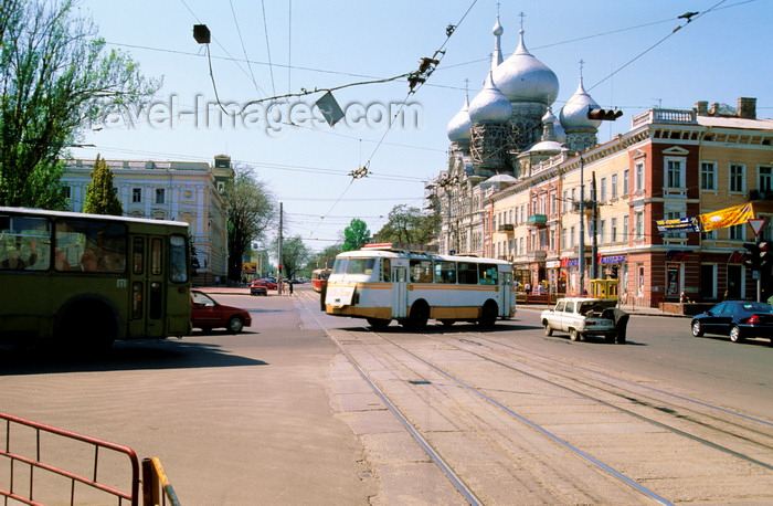 ukra100: Odessa, Ukraine: vehicles on busy Taras Shevchenko avenue and the domes of St. Panteleimon the Healer church - photo by K.Gapys - (c) Travel-Images.com - Stock Photography agency - Image Bank