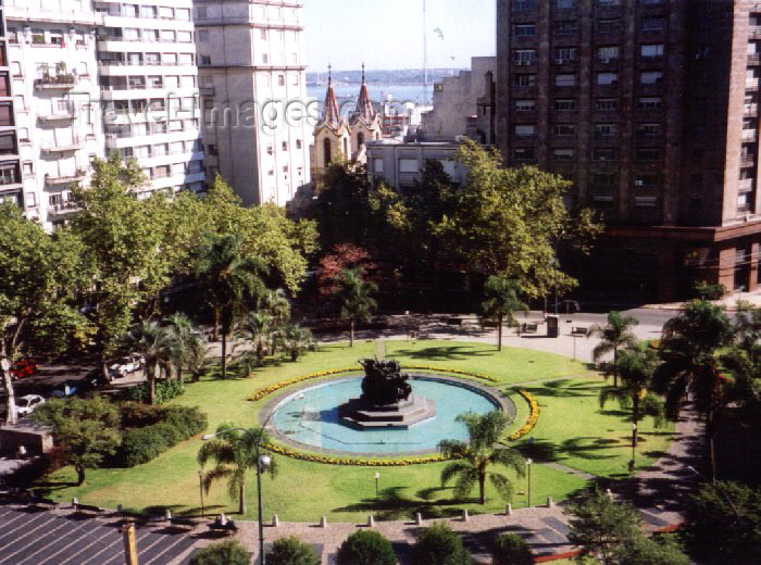 uruguay14: Uruguay - Montevideo: Fabini sq. (photo by M.Torres) - (c) Travel-Images.com - Stock Photography agency - Image Bank