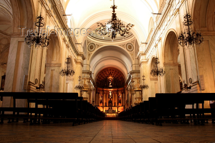 uruguay42: Montevideo, Uruguay: nave of the Cathedral - Catedral Metropolitana - photo by A.Chang - (c) Travel-Images.com - Stock Photography agency - Image Bank
