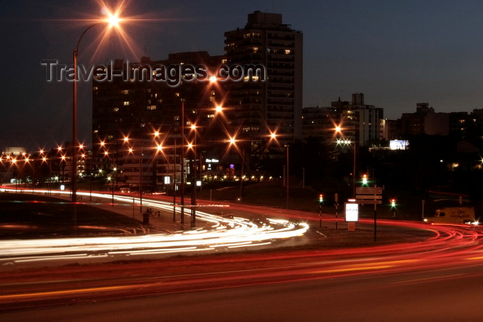 uruguay49: Montevideo, Uruguay: Rambla del Buceo at night - lights - long exposure - photo by A.Chang - (c) Travel-Images.com - Stock Photography agency - Image Bank