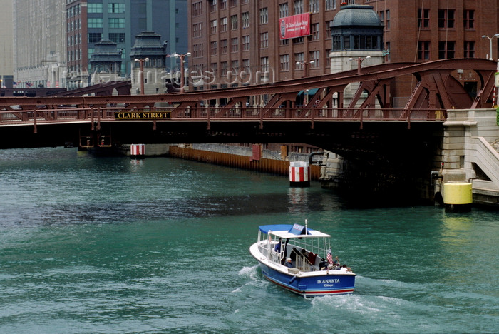 usa1068: Chicago, Illinois, USA: Chicago River - the Ikanakya motor boat heads under the Clark Street Bridge - photo by C.Lovell - (c) Travel-Images.com - Stock Photography agency - Image Bank
