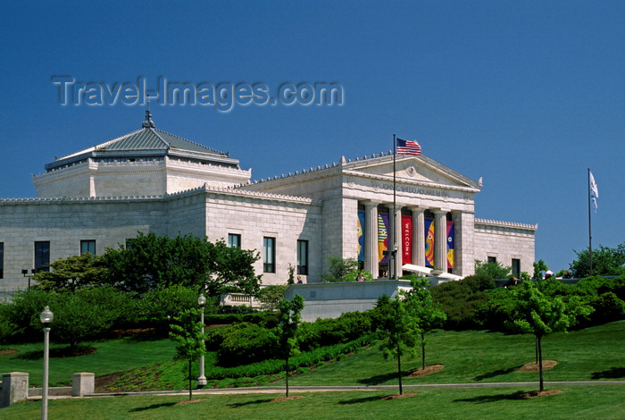 usa1080: Chicago, Illinois, USA: John G Shedd Aquarium - designed by architectural firm Graham, Anderson, Probst and White - Beaux Arts style - Doric columns - photo by C.Lovell - (c) Travel-Images.com - Stock Photography agency - Image Bank