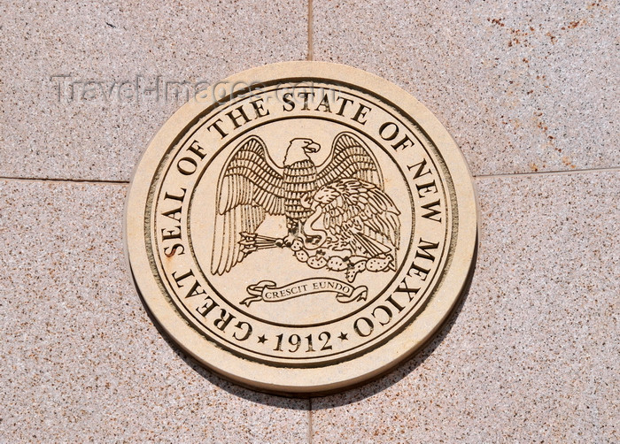 usa205: Santa Fé, New Mexico, USA: Mexican and American eagles - Great Seal of the State of New Mexico - New Mexico Veterans memorial - Galisteo Street - photo by M.Torres - (c) Travel-Images.com - Stock Photography agency - Image Bank