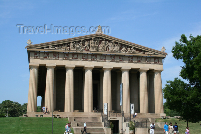 usa760: Nashville - Tennessee, USA:  full-scale replica of the Parthenon in Athens - photo by M.Schwartz - (c) Travel-Images.com - Stock Photography agency - Image Bank
