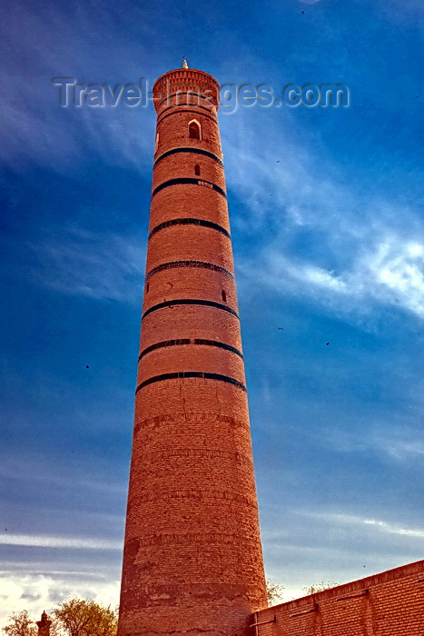 uzbekistan66: Minaret, Khiva, Uzbekistan - photo by A.Beaton  - (c) Travel-Images.com - Stock Photography agency - Image Bank