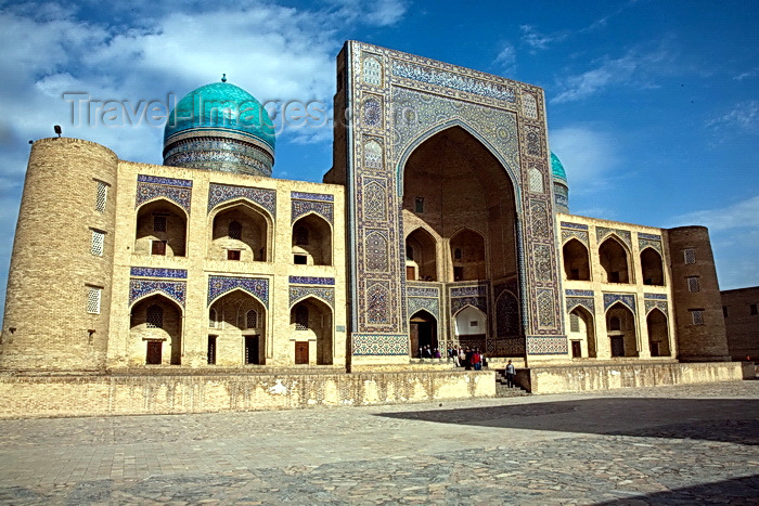 uzbekistan76: Miri-Arab Madrasah, Bukhara, Uzbekistan - photo by A.Beaton  - (c) Travel-Images.com - Stock Photography agency - Image Bank