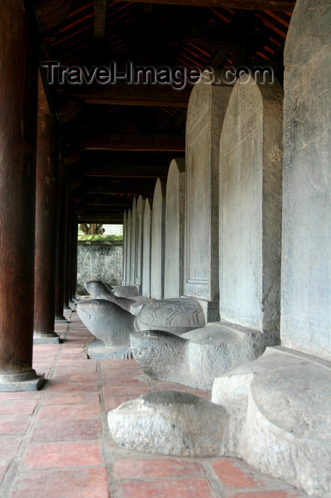 vietnam98: Hanoi - Vietnam - Literature Temple - stone stelae engraved with the names of doctor laureates rest upon large stone tortoises - photo by Tran Thai - (c) Travel-Images.com - Stock Photography agency - Image Bank