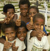 PNG - Papua New Guinea - Kids giving thumbs up, Ali Island (photo by B.Cain)