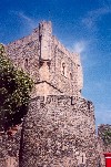 Portugal - Bragana / Braganza: torre de menagem / Castle inner tower - detail ( photo by M.Durruti )
