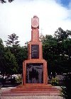 Lagoa: monumento aos Herois da Guerra Colonial / war memorial - photo by M.Durruti