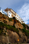 Ericeira, Mafra, Portugal: buildings on the cliff edege - edifcios construdos sobre a falsia - photo by M.Torres