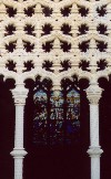 Portugal - Batalha: convents inner court / claustro do convento - photo by M.Durruti