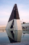 Portugal - Lisbon: monumento ao herois do imprio - Belm - photo by M.Durruti