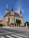 Sighetu Marmatiei / Mramarossziget, Maramures county, Transylvania, Romania: protestant church - Biserica reformata - str. Dr. Ioan Mihaliy de Apsa - photo by J.Kaman