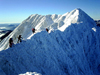 Romania - Piatra Craiului: climbers on the ridge - photo by R.Ovidiu