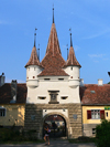 Brasov, Transylvania, Romania: Ecaterina Gate in the old walls - Poarta Ecaterinei - photo by J.Kaman